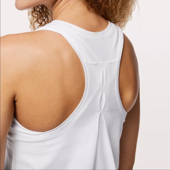 Lululemon Love Pleated Tank - Picture 3 of 7